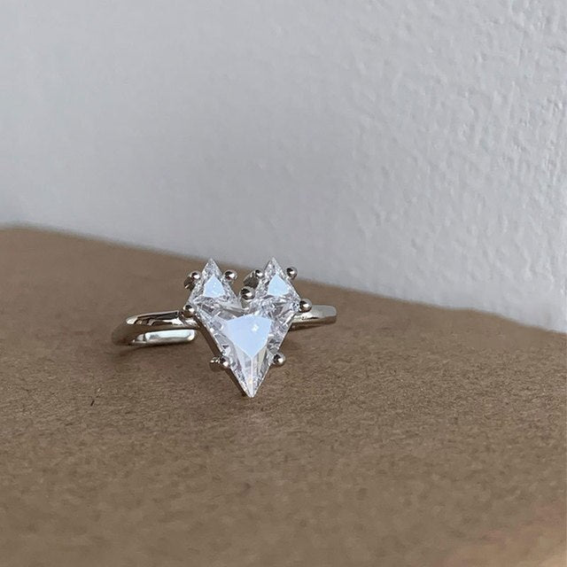 Modern Heart Square Band Ring