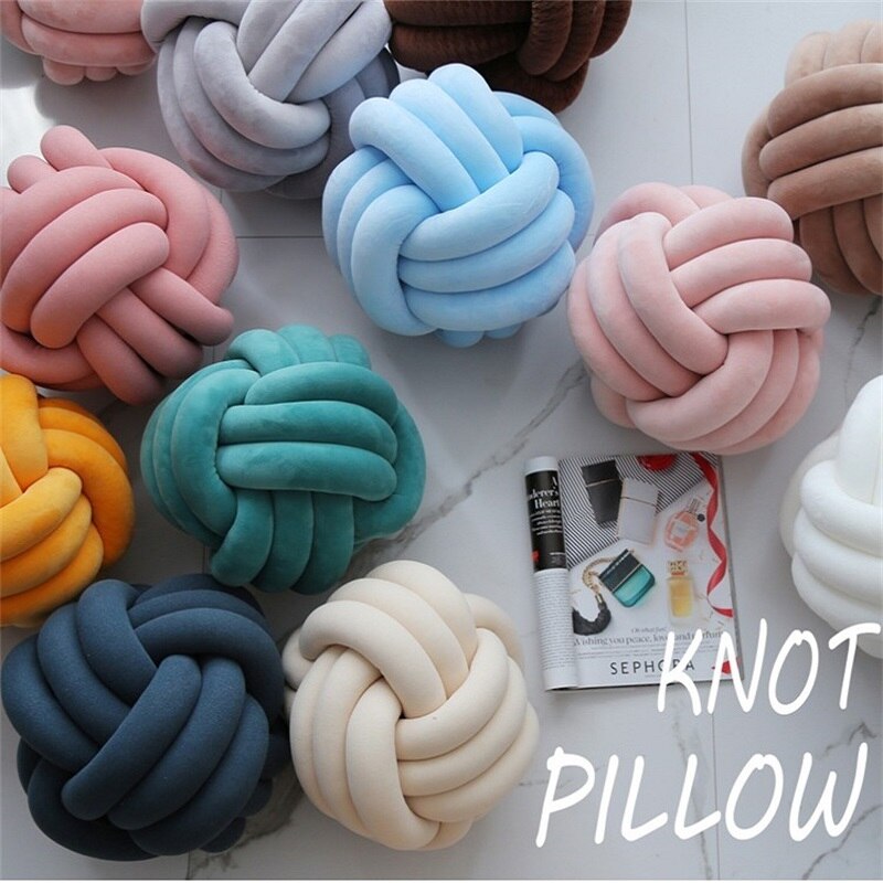 Knot Cotton Pillow