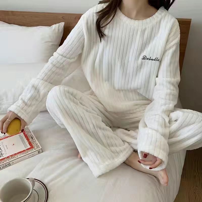 Soft Velvet Pajamas Set